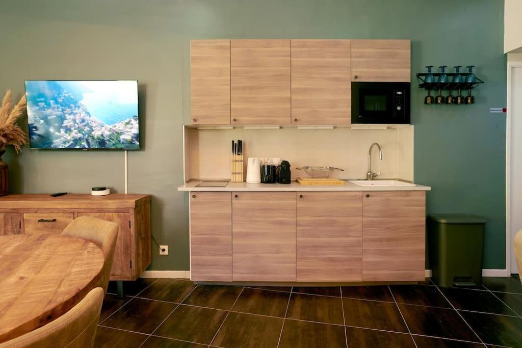Versailles Jacuzzi - Sauna - Rdc 2 Dış mekan fotoğraf